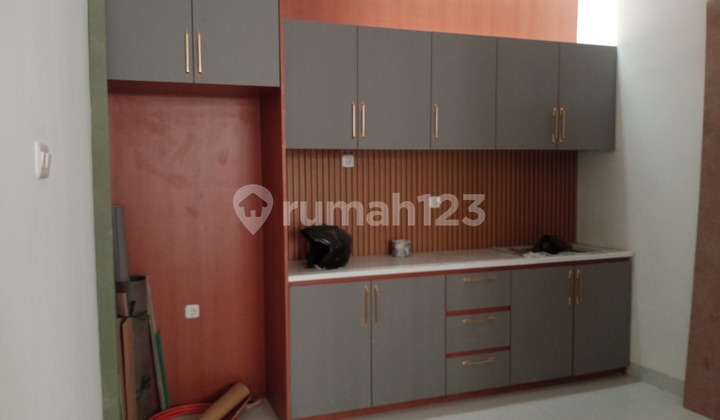 Rumah Baru 3 Lt Minimalis Tanjung Duren Jakarta Barat 2