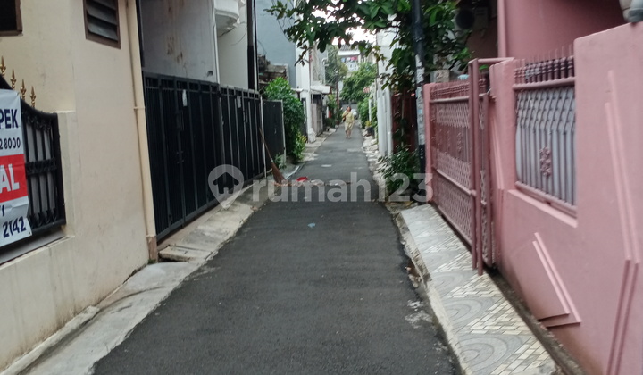 Rumah Hitung Tanah Di Tanjung Duren Jakarta Barat  2