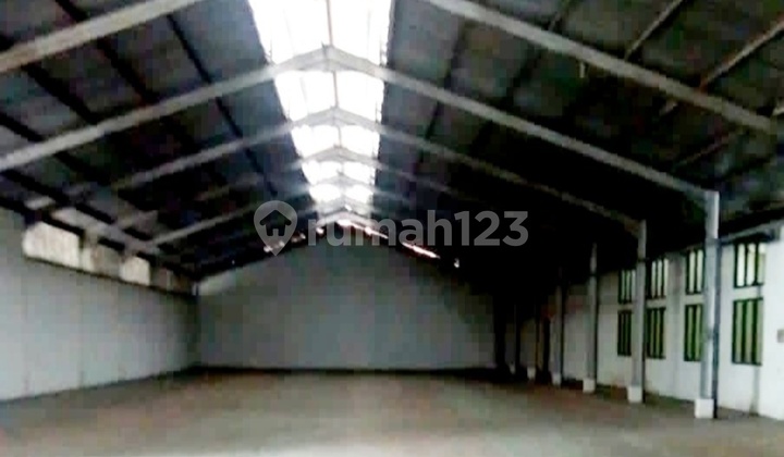 Setiabudi Warehouse, Banyumanik Ready to Use. Available in Large Sizes. 1