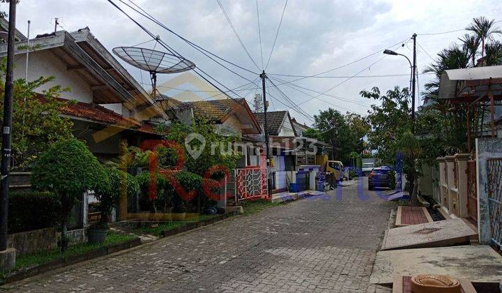 Rumah Strategis, di Puri Anjasmoro, Jalan Bisa Untuk 2 Mobil Yl 1079  2