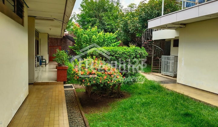 Rumah Strategis, Tengah Kota di Dr Cipto , Semarang Yl 4771  7