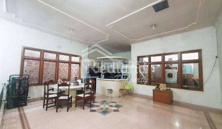 Ruang Usaha di Tentara Pelajar , Semarang Yl 5035 5
