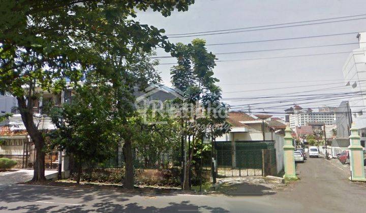 Rumah di Jalan Mayjen Sutoyo, Semarang Yl 3967  2