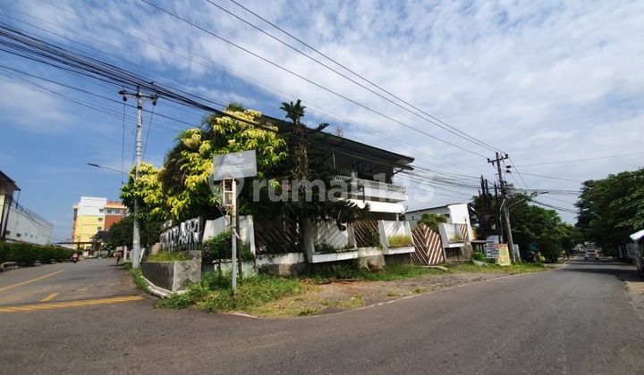 Rumah Luas Hitung Tanah Di Kyaimojo Semarang Atas Bangunan Kokoh, Dengan Pohon Yang Rindang Di Daerah Srondol Banyumanik Bebas Banjir 2