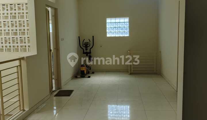 Rumah Bagus Banyumanik Jalan Lebar Siap Huni Daerah Strategis Semarang Atas Bebas Banjir 2