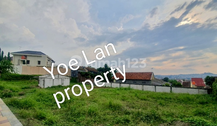 Land view in the upper area. Flood-free. Very wide road access. Elite area. Close to the city. Can be larger in size. 1