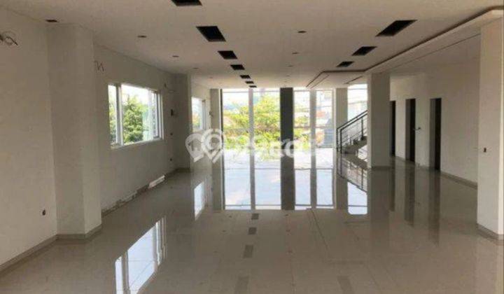 Sewa Ruko Tempat Usaha Di Panjaitan Kampung Kali Semarang Kota Cocok Untuk Bank Dan Usaha Apapun Siap Pakai Bagus. Semarang Tengah. 2