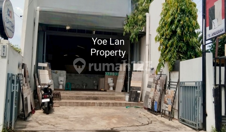 Majapahit Commercial Building, Spacious, Ready-to-Use, Very Busy and Strategic Area in Semarang City. 1