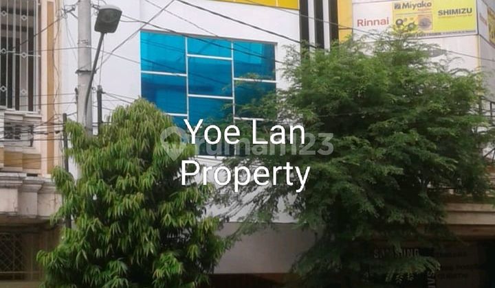 Ruko Di Gajahmada Strategis. Siap Pakai Cocok Untuk Usaha, Perkantoran, Bank.  1