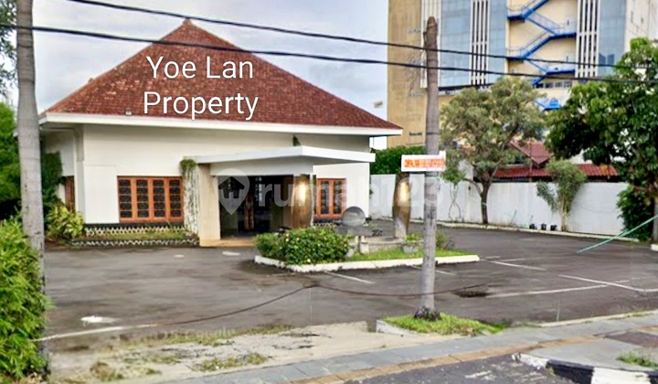 Gajahmada Central Semarang Business Premises with Very Spacious Parking. Strategic Location in the Heart of Semarang City. 2