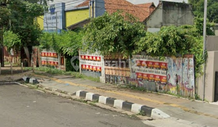 Rent Central City Land on Mt Haryono Suitable for All Businesses. City Center, a Very Strategic Location. Wide Roads in Central Semarang. 2