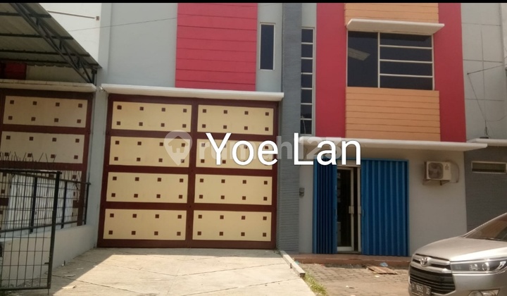 Good Ready-to-Use Warehouse in Diamond Cipta Niaga Near Port and Highway with Truck Access, Semarang. 2