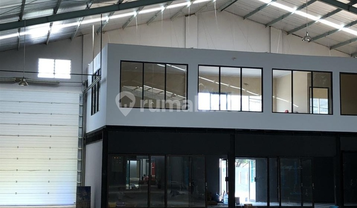 Gudang Siap Pakai Luas.di Arteri Yos Sudarso Semarang 2