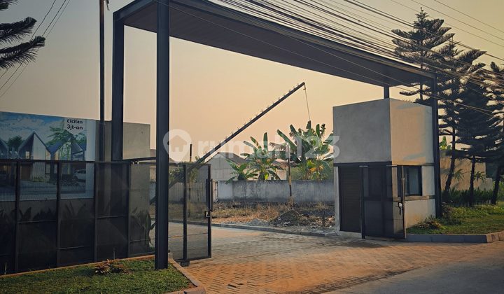 Rumah Baru 500 Jutaan Murah Bagus Cluster Dekat Stasiun dan Tol Depok