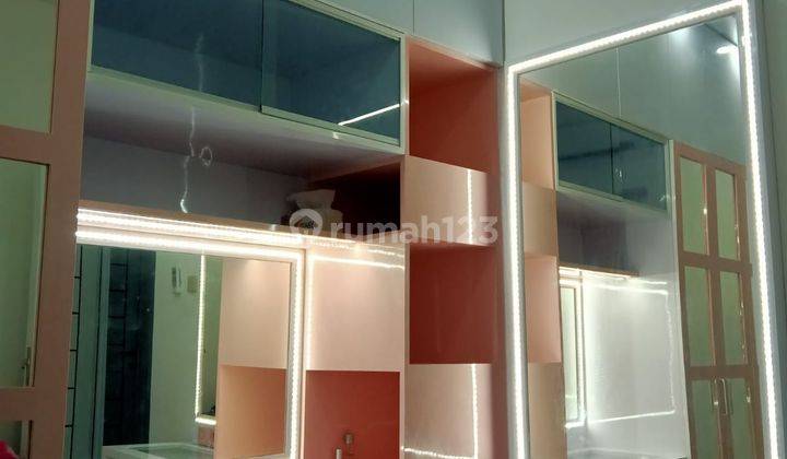 Rumah Seken Murah Di Cinere SHM Furnished Dekat Tol, Mrt Lebak Bulus 2