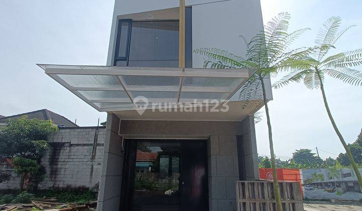 Rumah Baru 2 Lantai Murah 500 Jutaan Pinggir Jalan Cilodong Depok