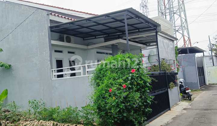Nice Depok House, Wide Land, SHM, Ready to Occupancy, Near Toll Gate 2