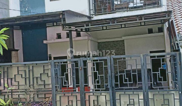 Rumah Seken Murah Kukusan Beji Depok Siap Huni 2 Lantai Dalam Perumahan 1