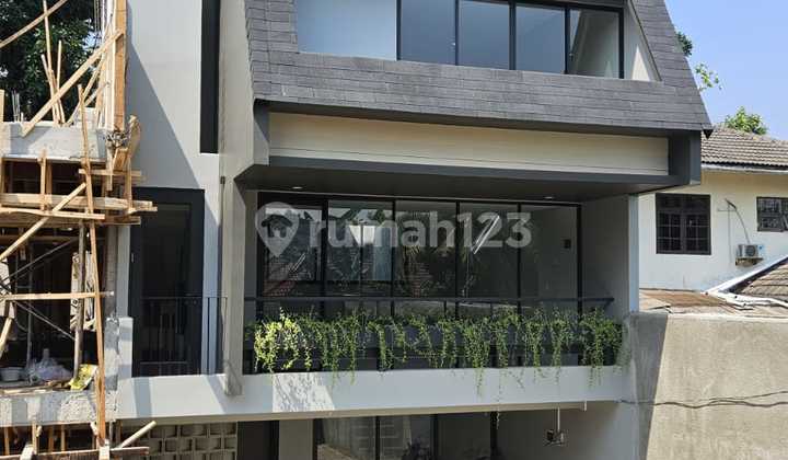 Rumah Baru 4 Lantai Bagus di Kemang Utara, Bangka Jakarta Selatan Rumah Baru 4 Lantai Bagus di Kemang Utara, Bangka Jakarta Selatan