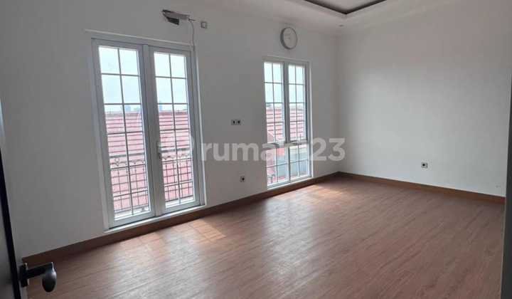 Rumah Readystock 4 Lantai Mewah Strategis di Pejaten Barat Jaksel 2