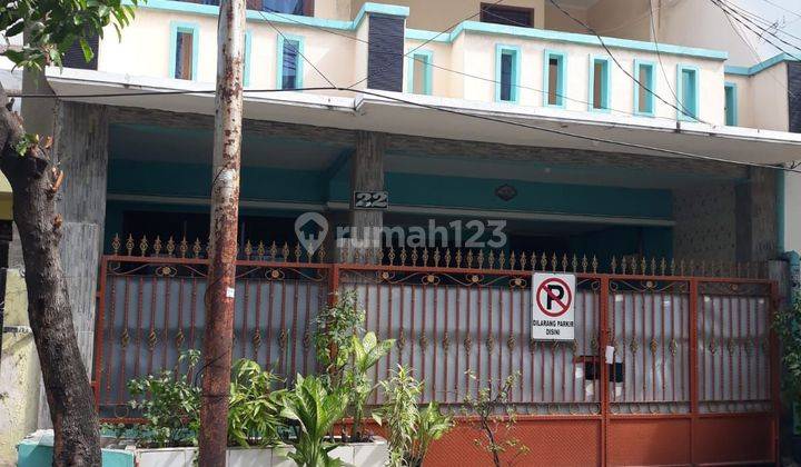 Rumah Siap Huni Pinggir Jalan  2 Lantai Di Cempaka Baru Jakarta Pusat 3.5 M Shm 1