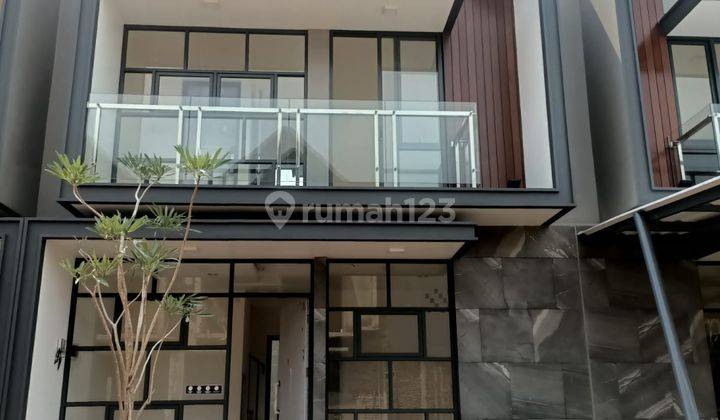 Rumah Villa  2 Lantai Di Cibubur DP 0% Free Biaya 2