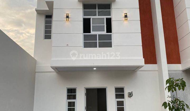 Rumah Murah Siap Huni 3 Kamar Tidur dan 3 Kamar Mandi  1