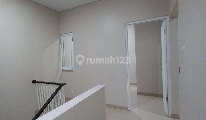 Rumah 2 Lantai Siap Huni Cicilan Flatt Free Biaya  2