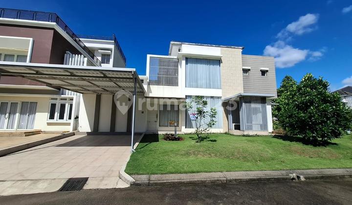 Dijual Rumah Mewah Di Hoek Harga Murah 