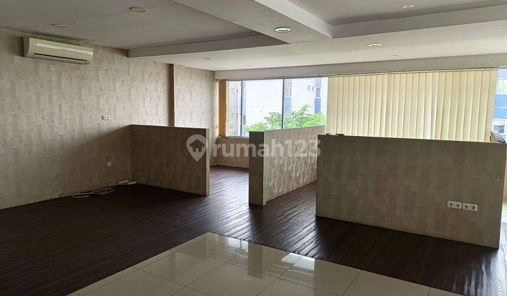 Dijual Cepat Kantor Hoek di Aeropolis Commercial Park Tangerang 2