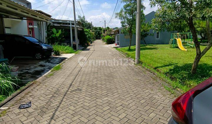 Disewakan Cepat Rumah di Forest Hill Depan Taman 2