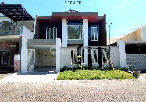 T020 Dijual or Disewakan Rumah Megah di Boulevard Araya Malang 2