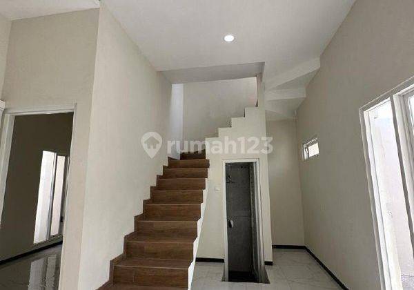 Y054 Rumah Baru Minimalis Modern, Sawojajar 2 Malang  2