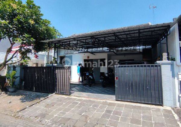 U005 Rumah Dijual Lokasi Telega Golf Araya Malang 2