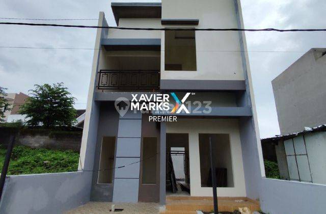 Y094 Jual Cepat Rumah Minimalis Modern 2 Lantai - Kondisi Baru 2