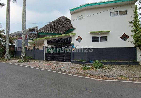 T043 Dijual Rumah Klasik Hook di Daerah Pulau Pulau, Klojen Malang 2