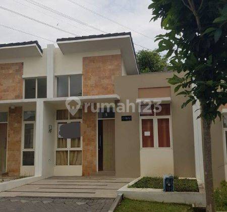 Y010 Rumah 500 Juta An Sudah Full Furnished, Siap Huni  2