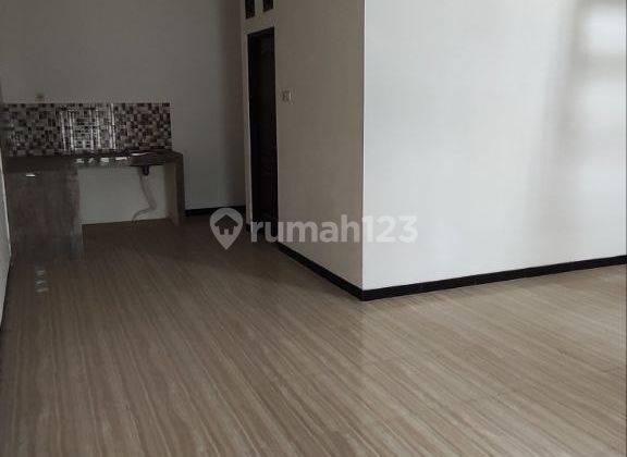 T094 Rumah Murah Bangunan Baru di Bumiayu Kota Malang  2