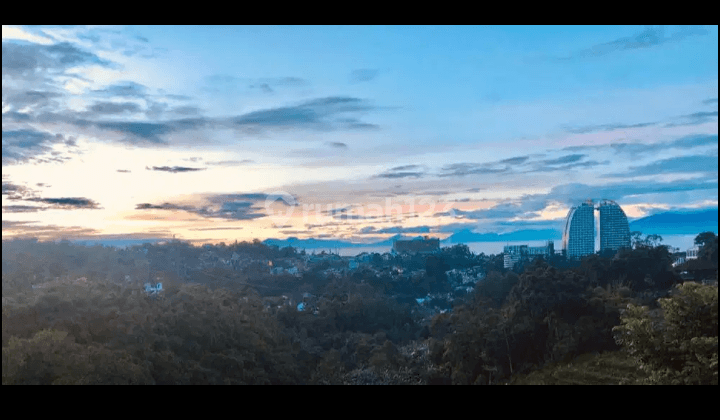 Rumah siap huni, view keren, lokasi elit 1