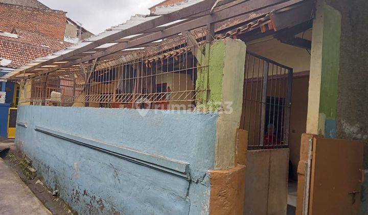 Rumah tua dekat ke PVJ, cocok untuk invest 1