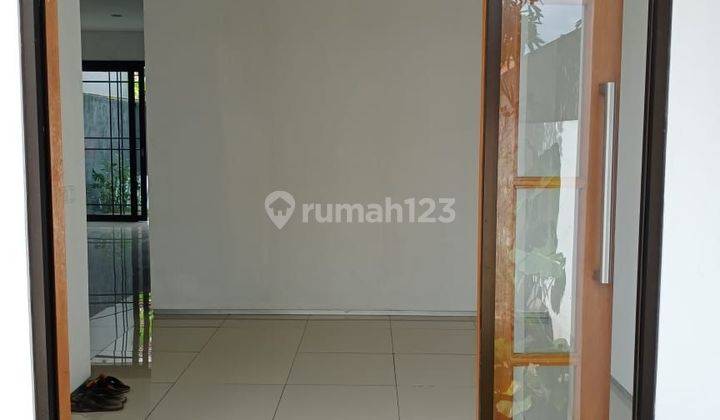 Rumah dalam cluster, belakang Griya Arcamanik 1