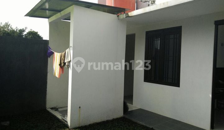 Rumah Dalam Cluster, Belakang Griya Arcamanik 2