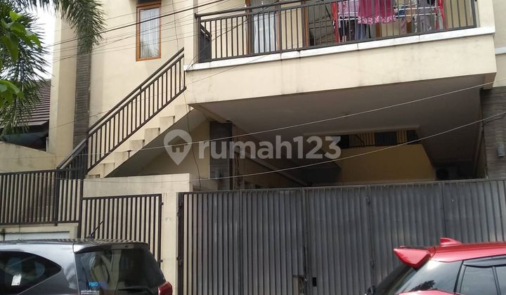 Full boarding house near Telkom University 1
