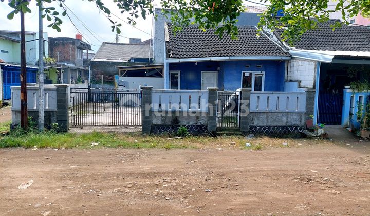 Cheap House for Rent Near Cileunyi Toll Road Cheap House for Rent Near Cileunyi Toll Road