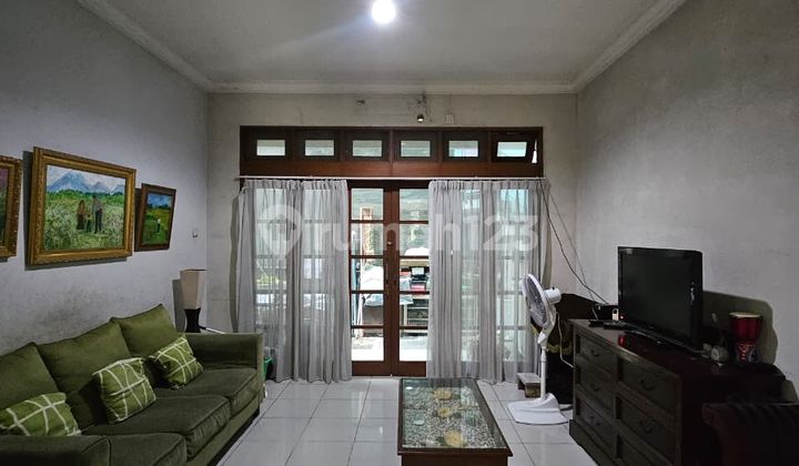 Good House Strategic Location Kebayoran Baru 2