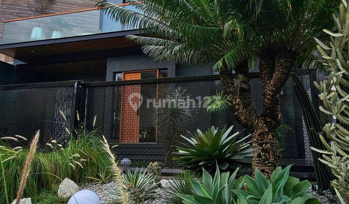 DI JUAL RUMAH MODERN DISAIGN PONDOK INDAH  2