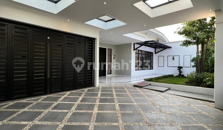 Rumah Mewah 1 Lantai di Cilandak Seberang Citos | LT 515 M², High Ceiling 4 M