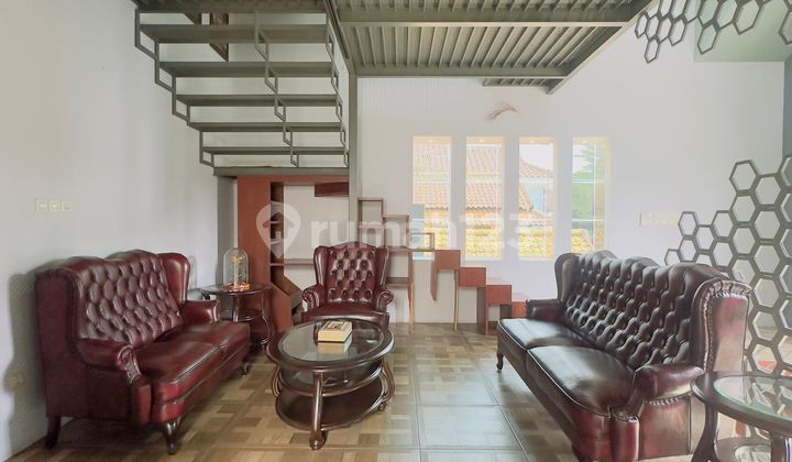 FOR SALE HOUSE IN KEBAYORAN BARU, SOUTH JAKARTA