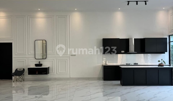 Rumah Mewah 1 Lantai di Cilandak Seberang Citos | LT 515 M², High Ceiling 4 M 2