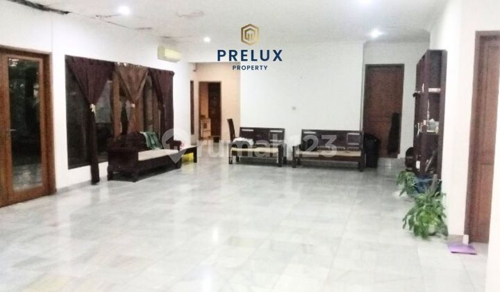 Dijual Rumah Terawat Dikemang Jakarta Selatan